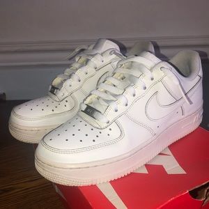 Nike Air Force 1